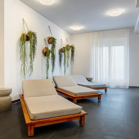 C13 Mit Balkon&nutzung Der Wellness-&aktivbereiche Im Pine Hill